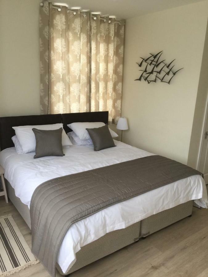 Good Intent Rooms والثام أبي المظهر الخارجي الصورة